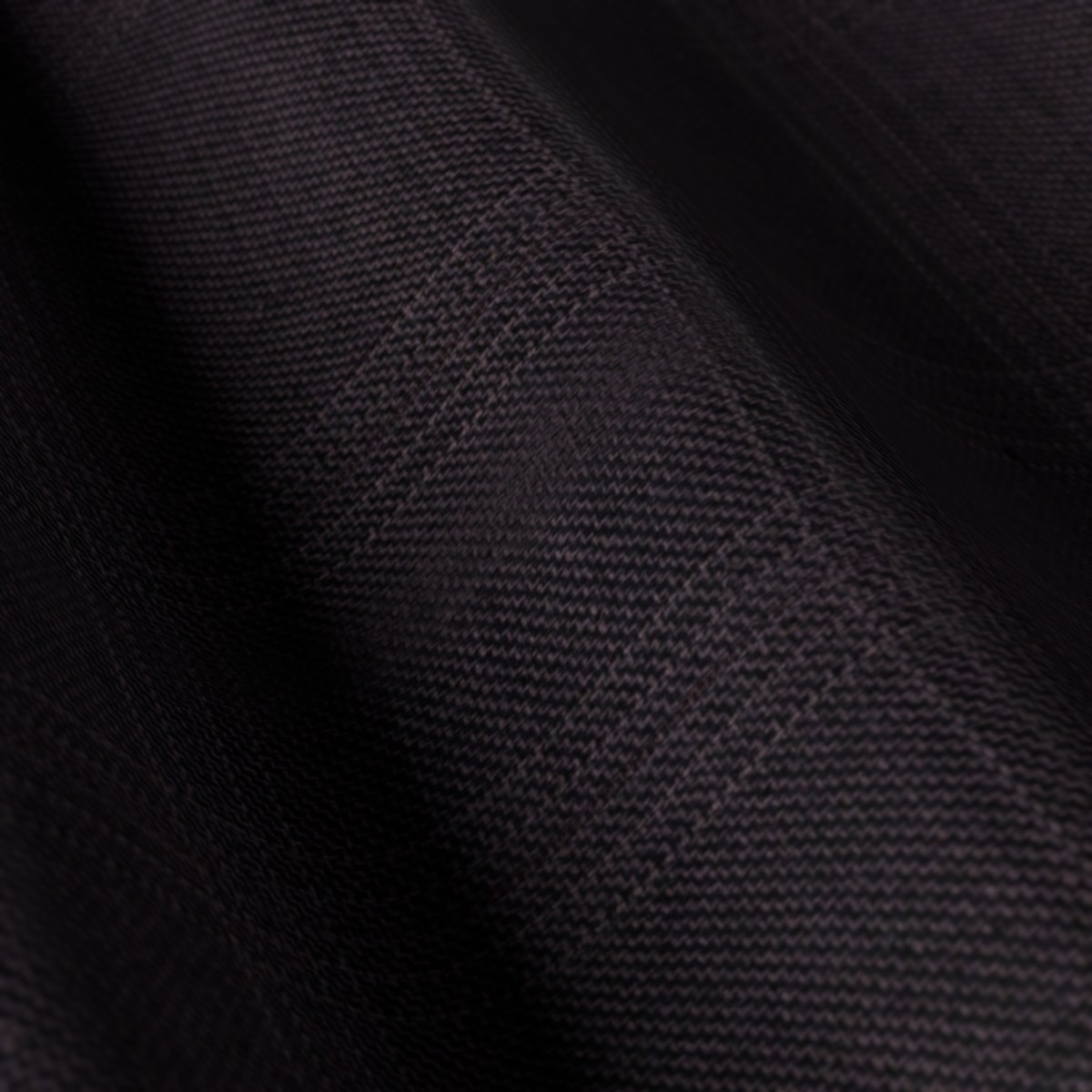 Caesar Romeo No. 27645, draped close-up