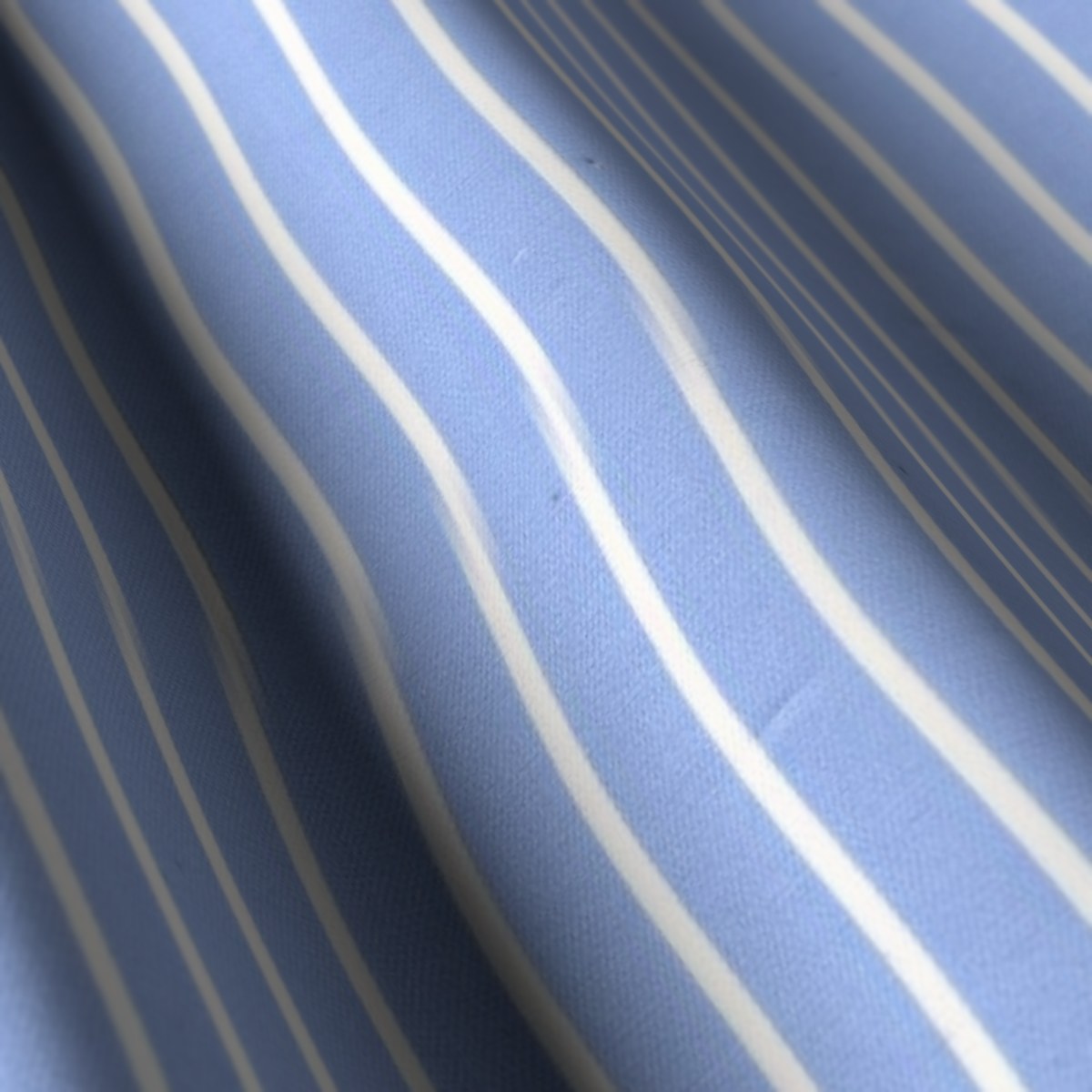 Casa Giorgi Shirting No. 29322, draped close-up