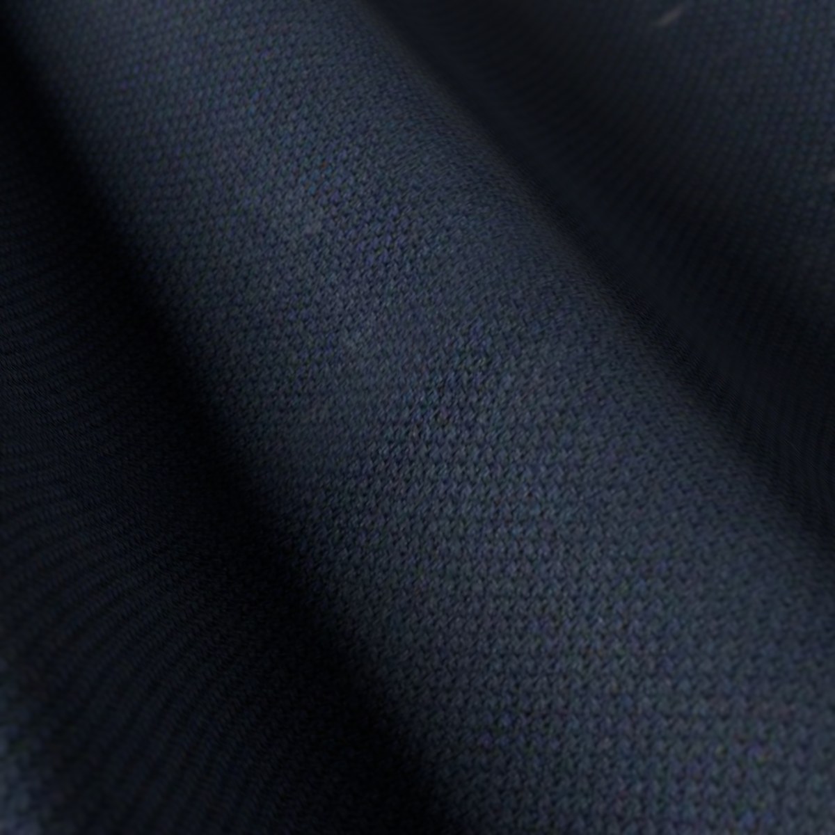 Dormeuil 15.7 Super 160's No. 29302, draped close-up