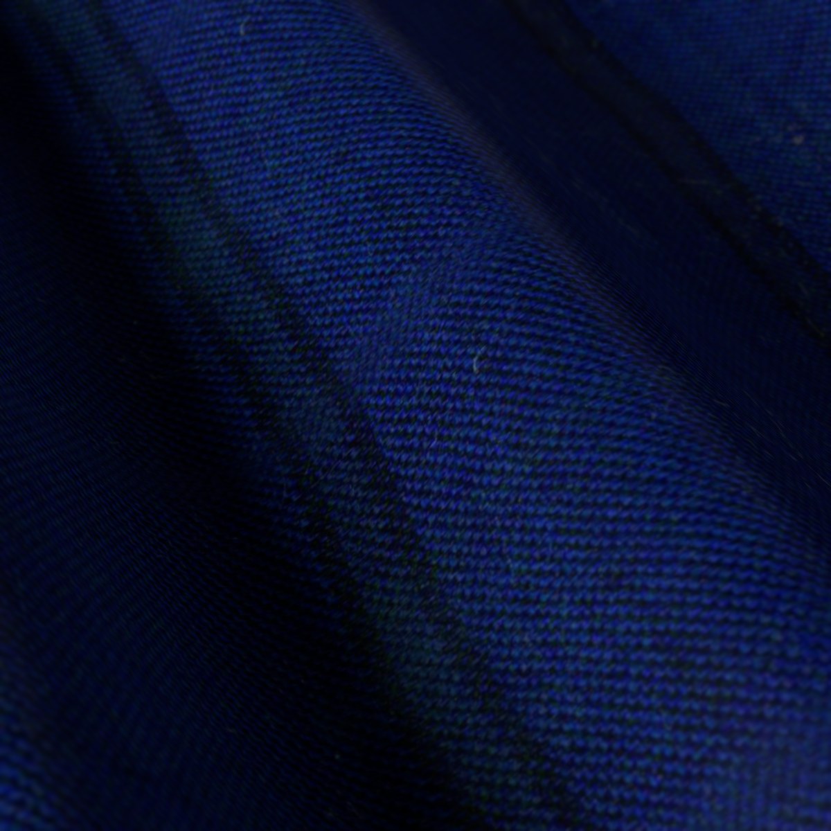 Dormeuil Amadeus No. 27616, draped close-up