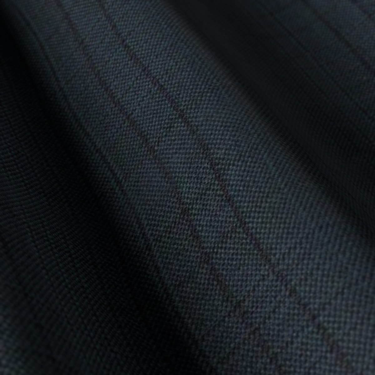 Dormeuil Amadeus No. 29806, draped close-up