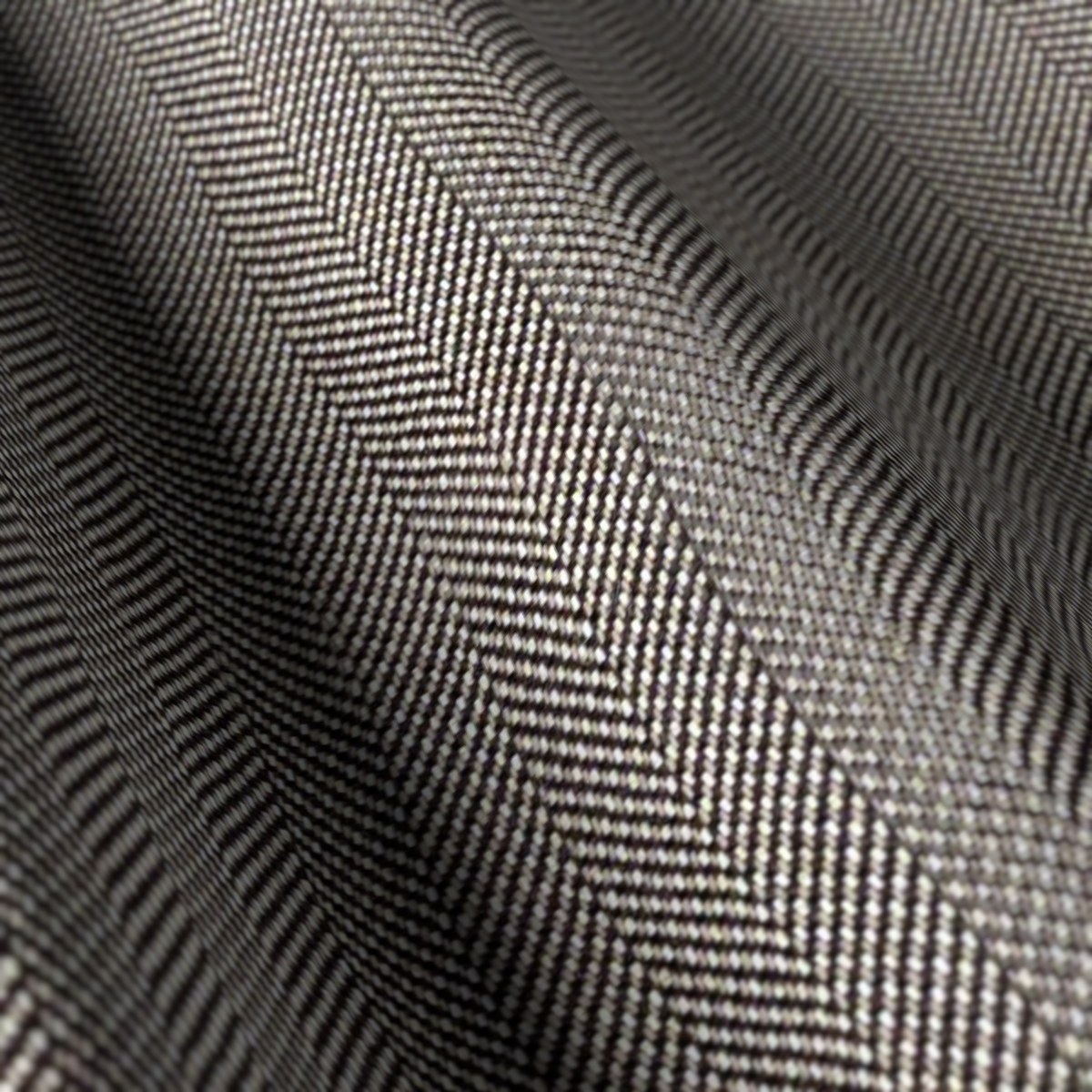 Ferre No. 26013, draped close-up