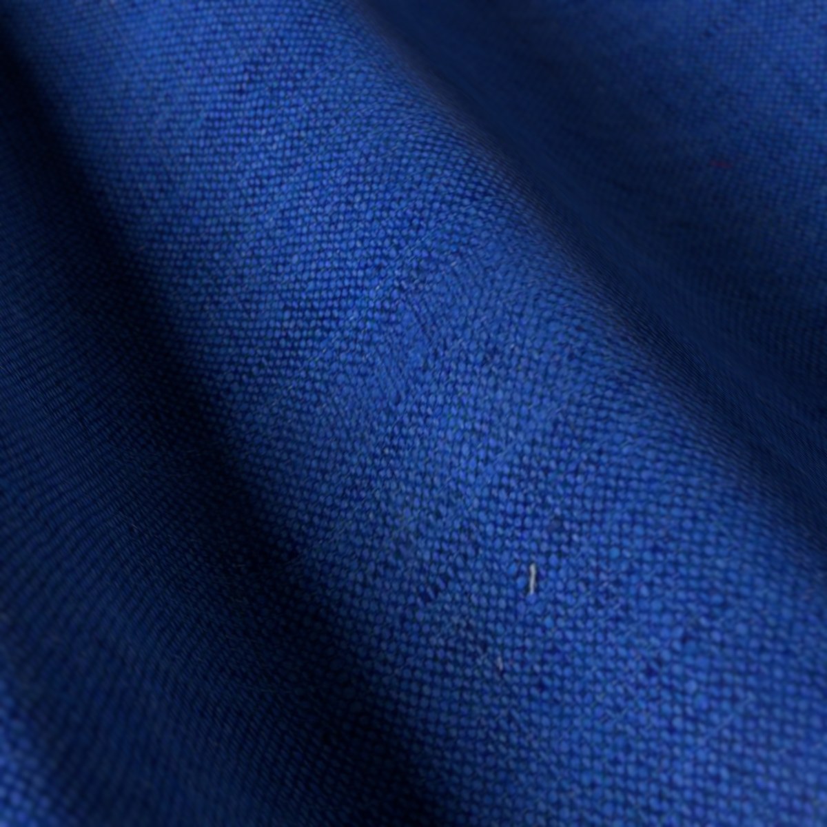 Linen No. 28718, draped close-up