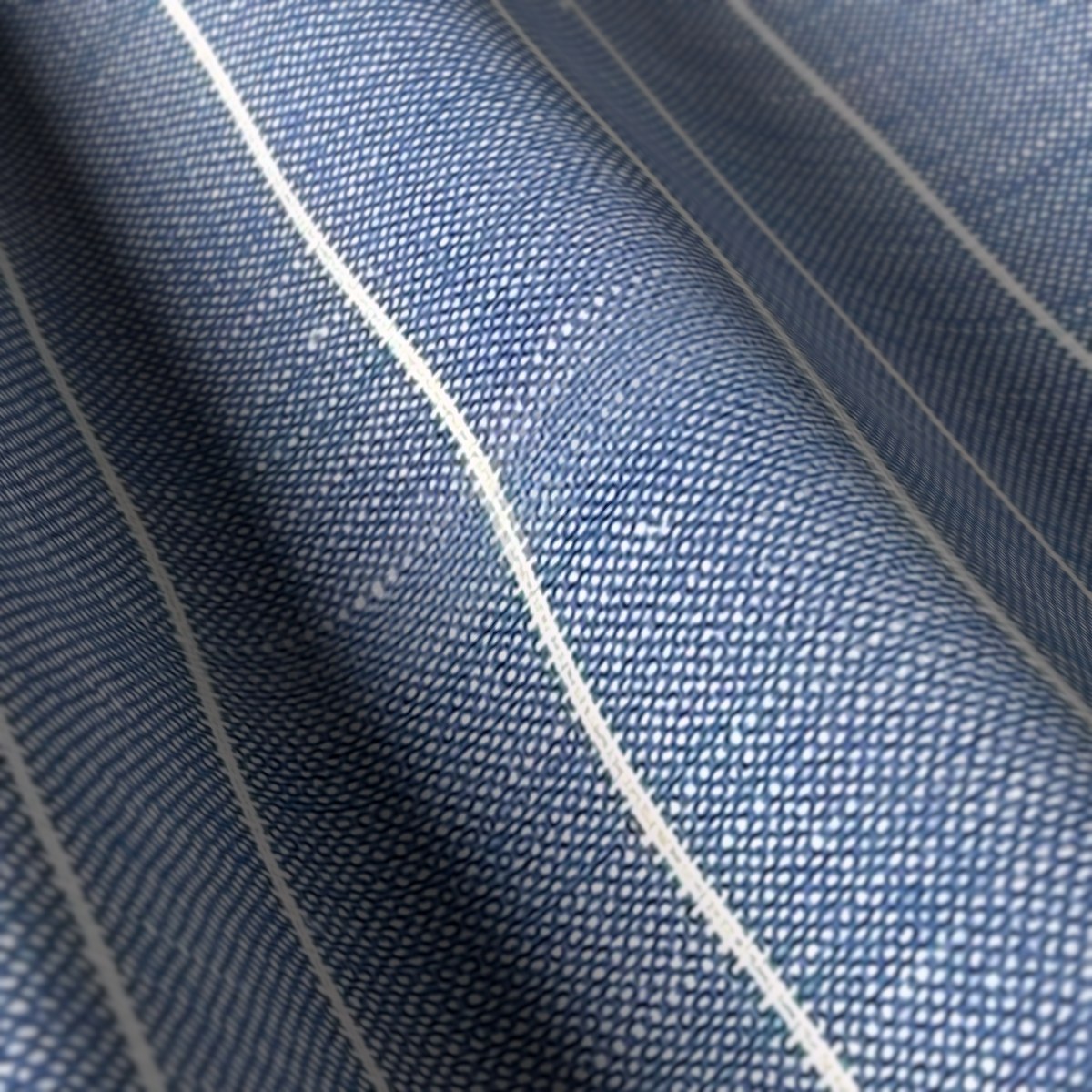 Linen No. 29130, draped close-up