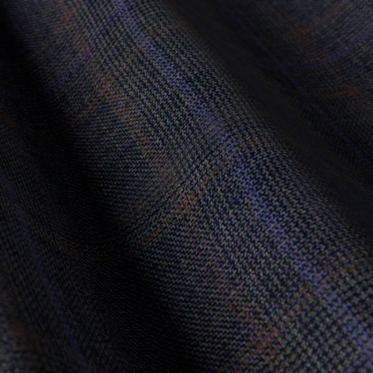 Lucciano Rossi No. 25333, draped close-up