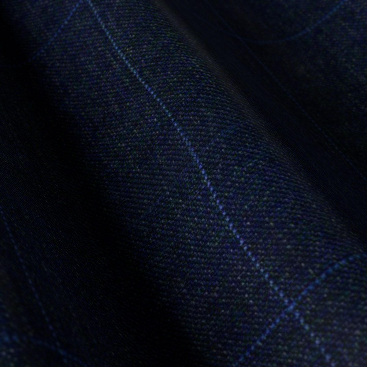 Lucciano Rossi No. 26714, draped close-up