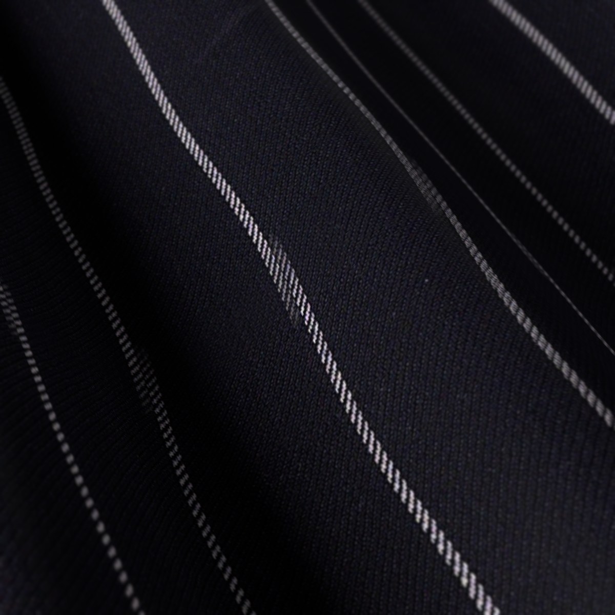 Marco Polo No. 23865, draped close-up