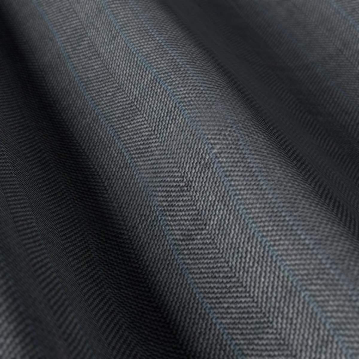 Marco Polo No. 23875, draped close-up