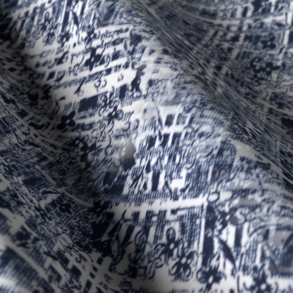 Printed Shirting No. 28108, draped close-up