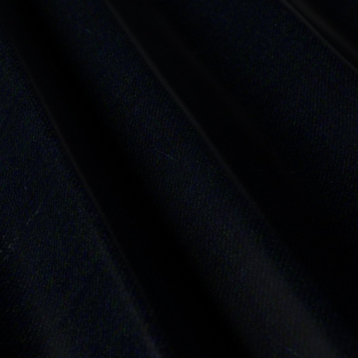 Dormeuil Amadeus No. 24328, draped