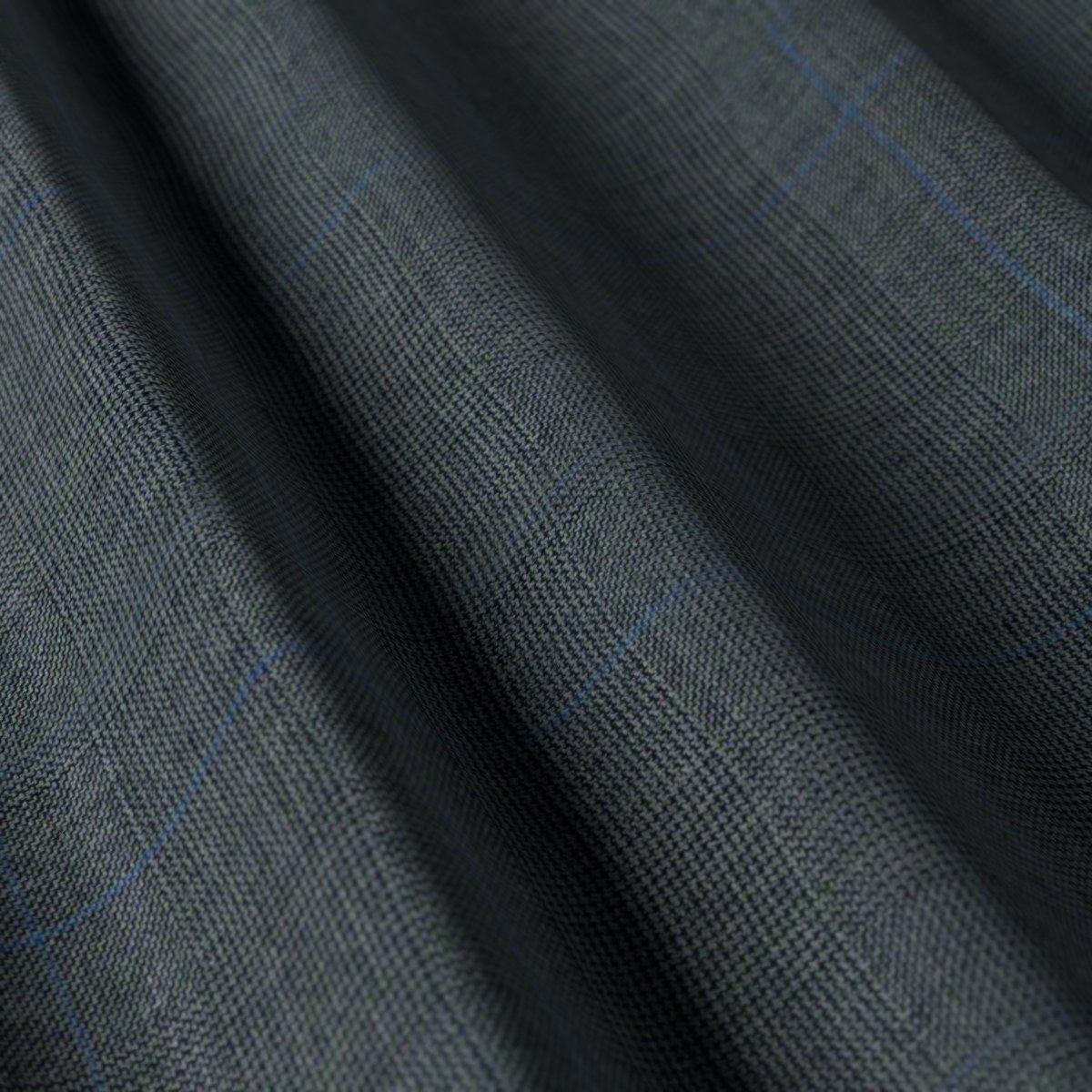 Dormeuil Amadeus No. 25052, draped