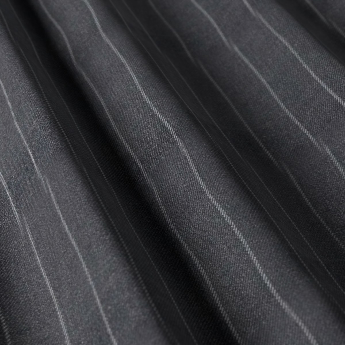 Dormeuil Amadeus No. 29090, draped