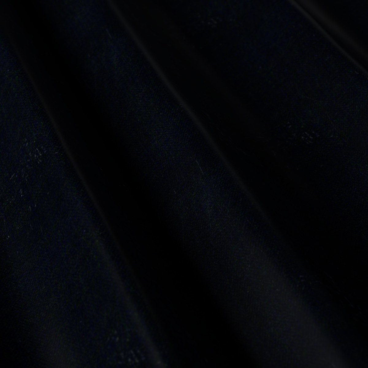 Dormeuil Executive No. 25129, draped