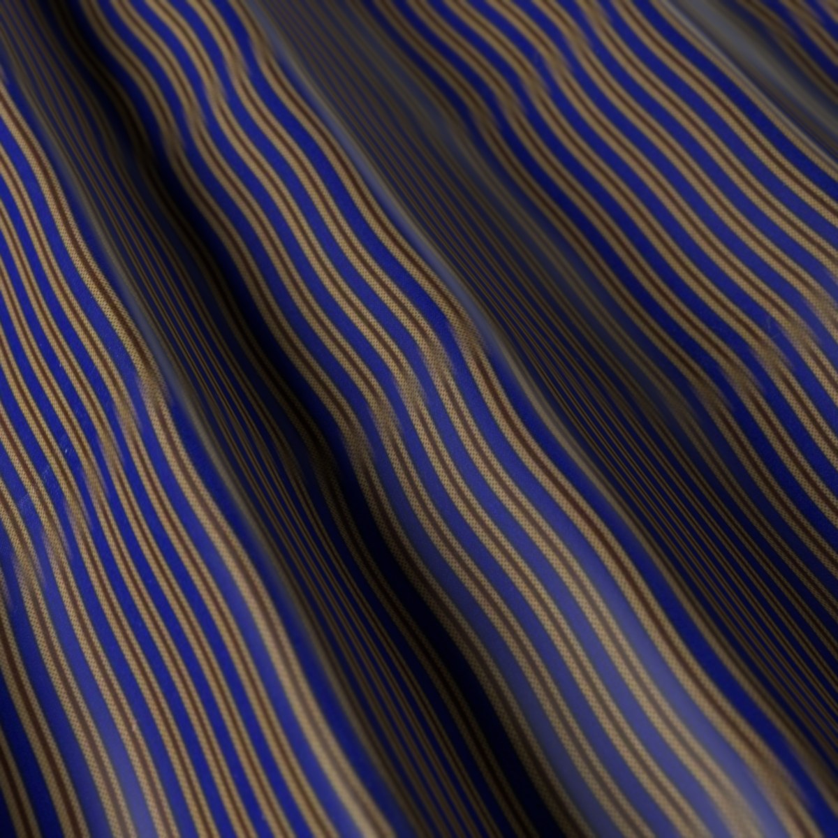 Flash Lining No. 28699, draped