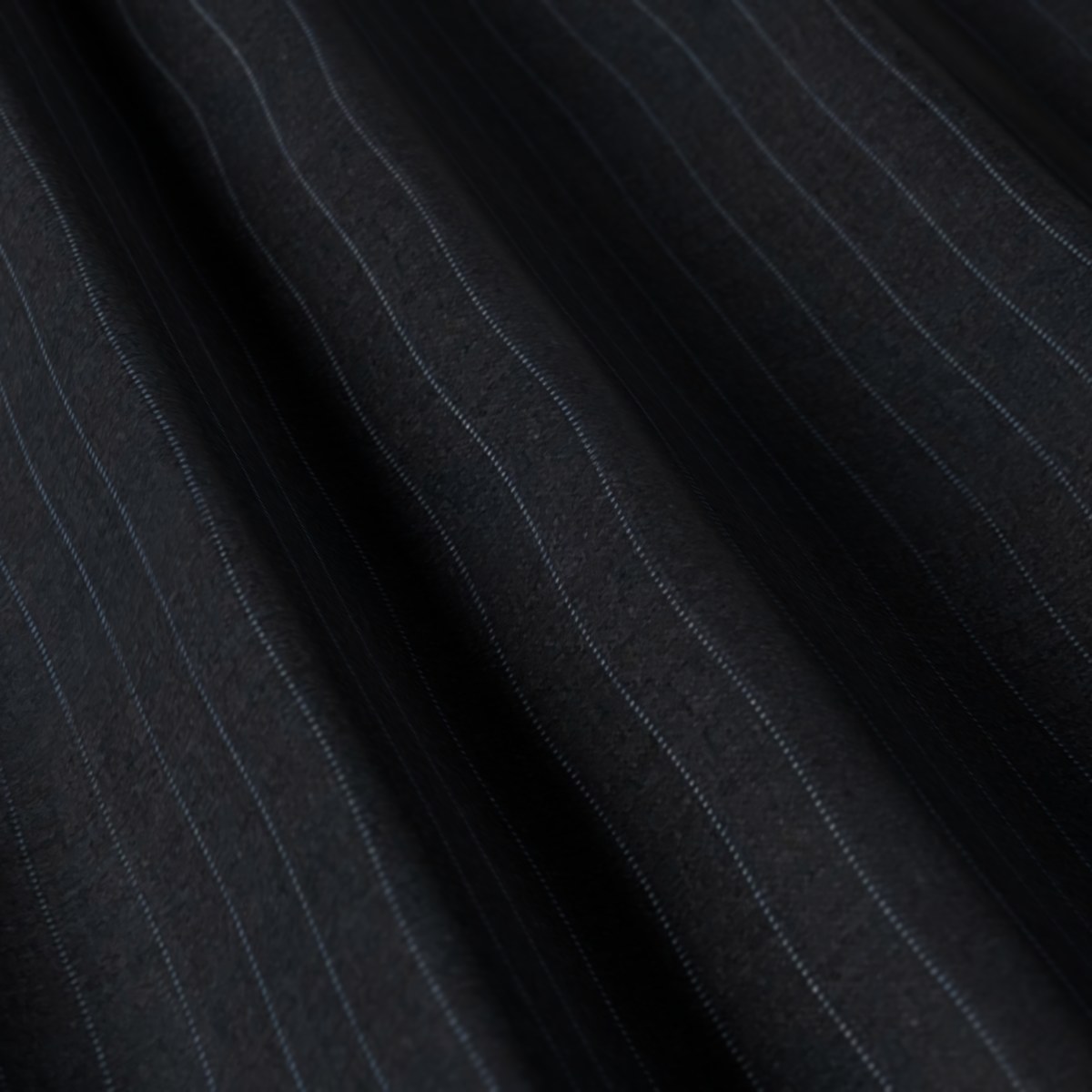 Loro Piana Super 150's No. 27266, draped