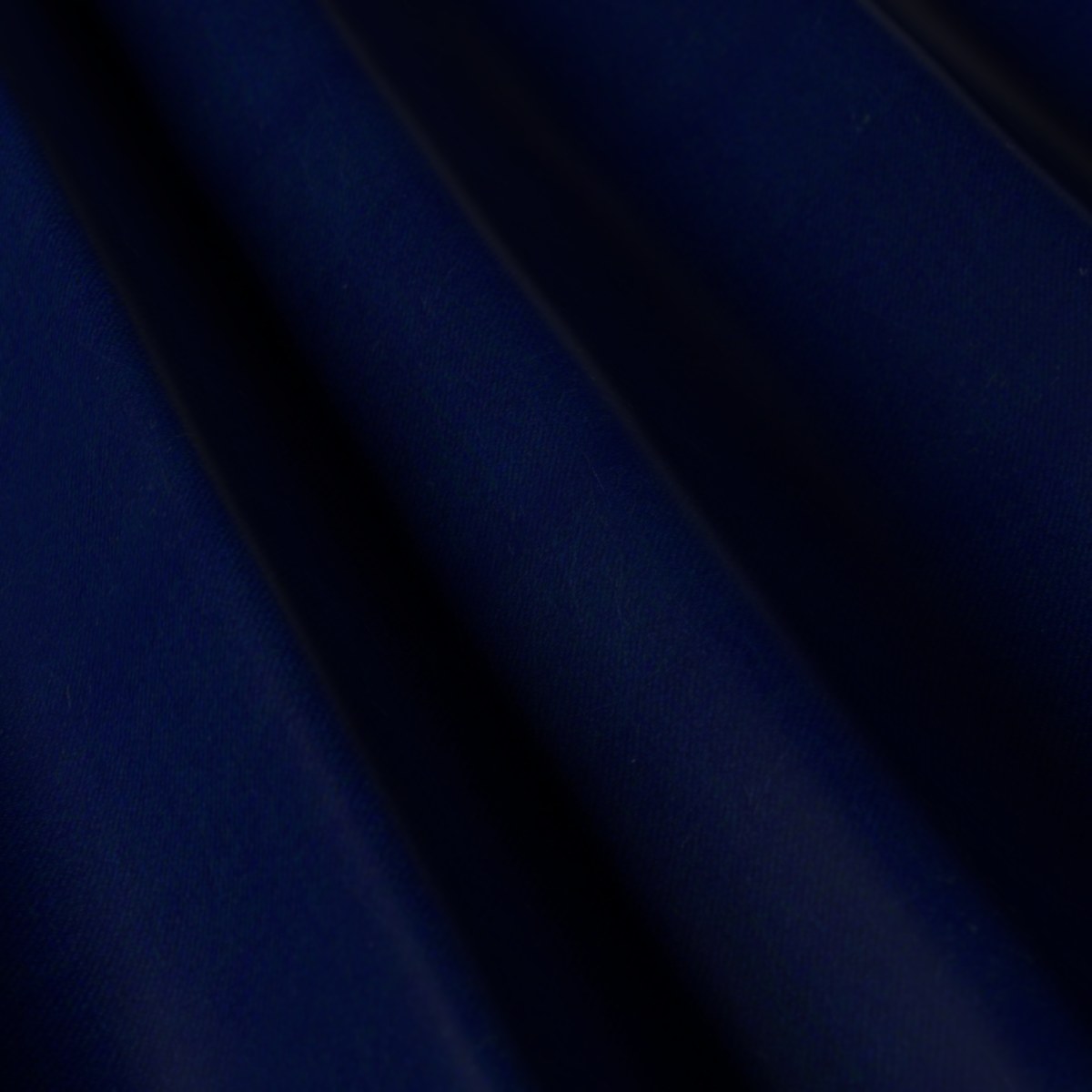 Loro Piana Super 150's No. 27886, draped