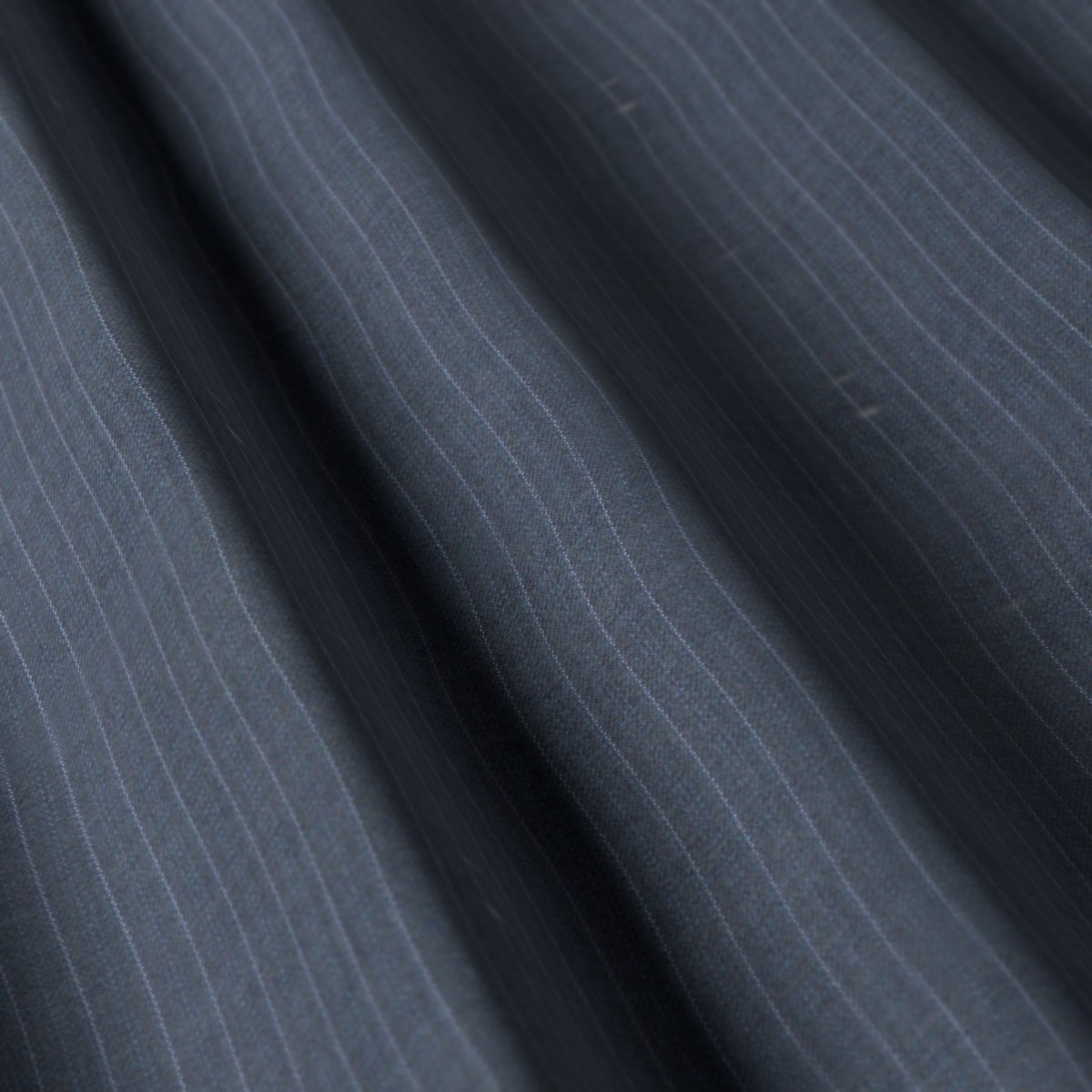 Loro Piana Super 150's No. 29666, draped