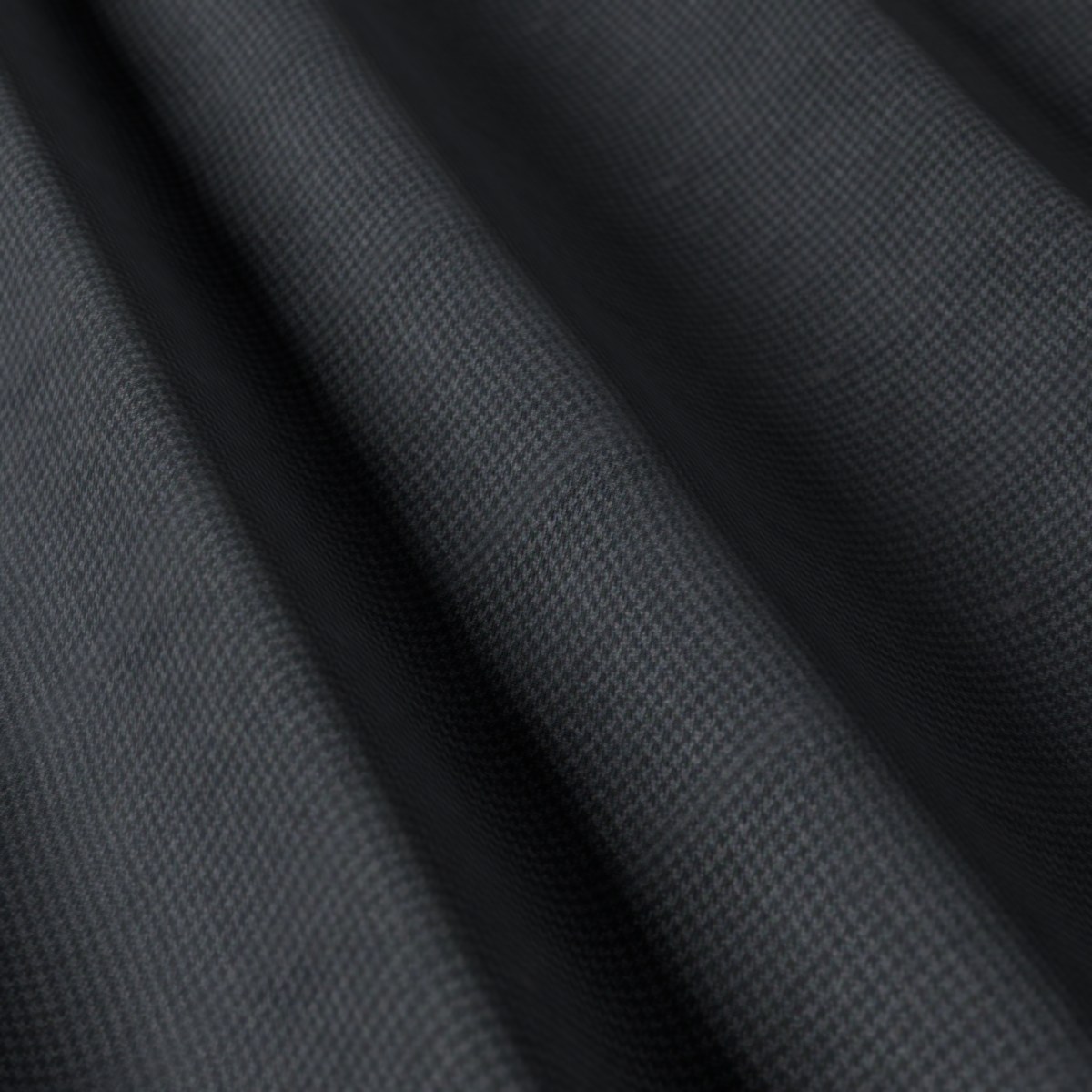 Loro Piana Super 150's No. 29677, draped