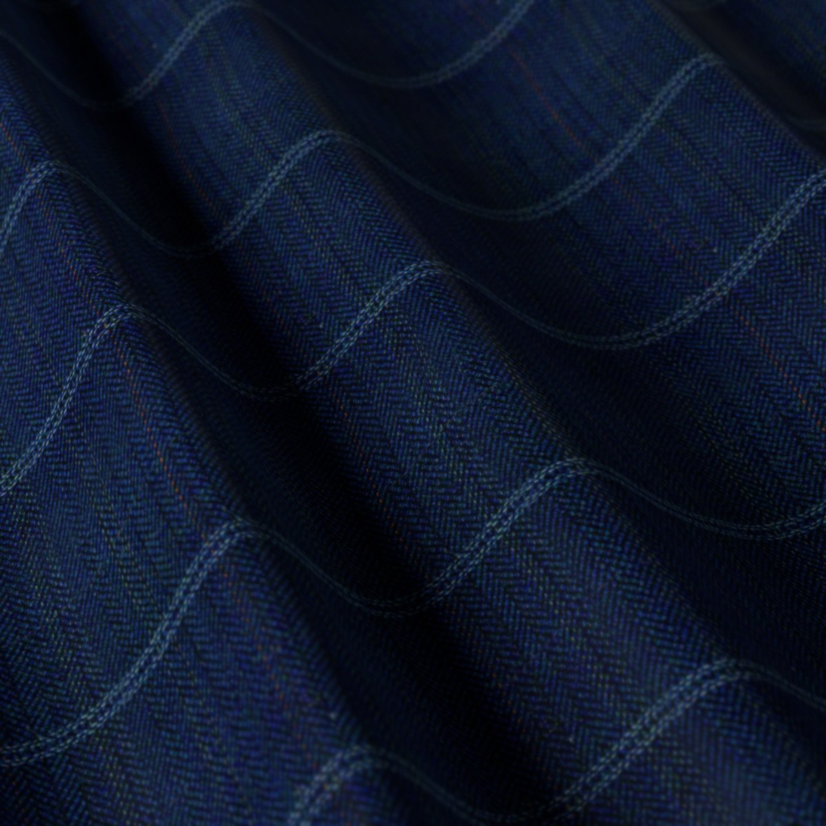 Mayfair No. 25647, draped