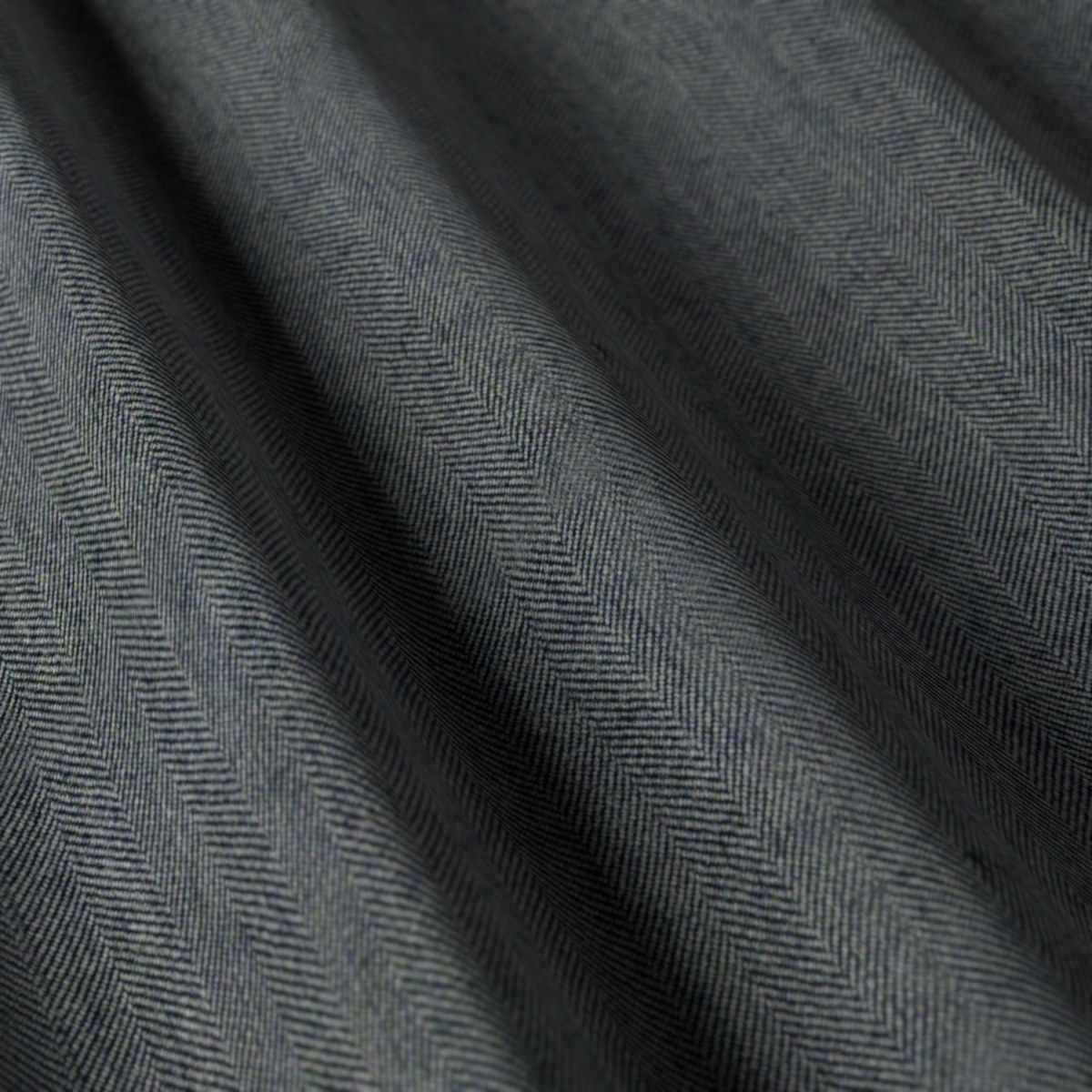 Royal Club No. 5328, draped